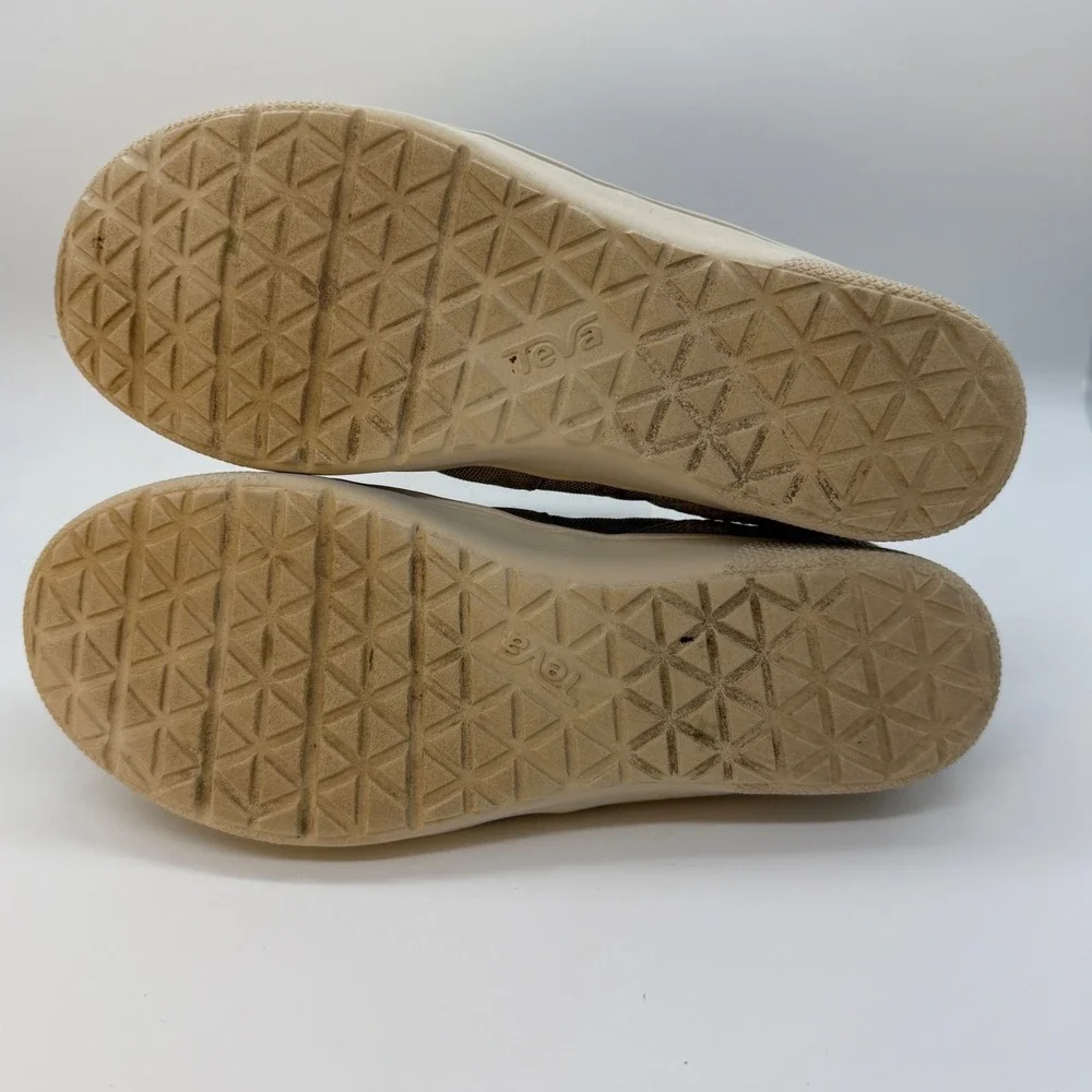 Teva Slip On Shoes Mens 10 Tan Canvas Casual Loafers Lightweight Walking Sneaker